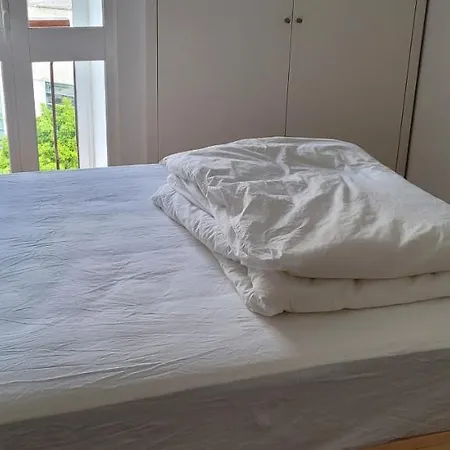 Comfy Near Metro And Airport * Lizbona