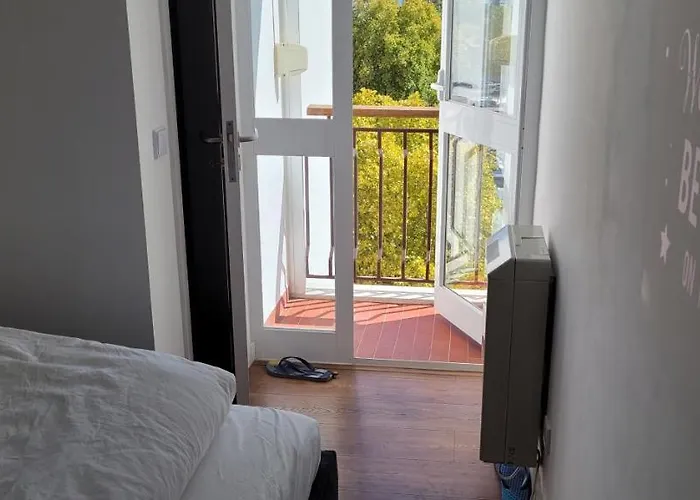 Comfy Near Metro * Lissabon