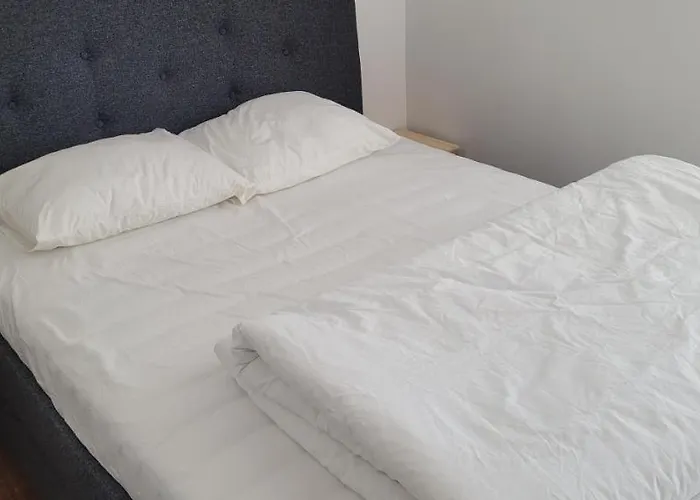 Comfy Near Metro * Lissabon